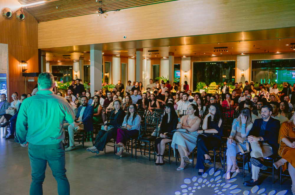 Alessandro Miranda marca presença em evento exclusivo da Corpal Incorporadora no Buffet Leila Malouf
