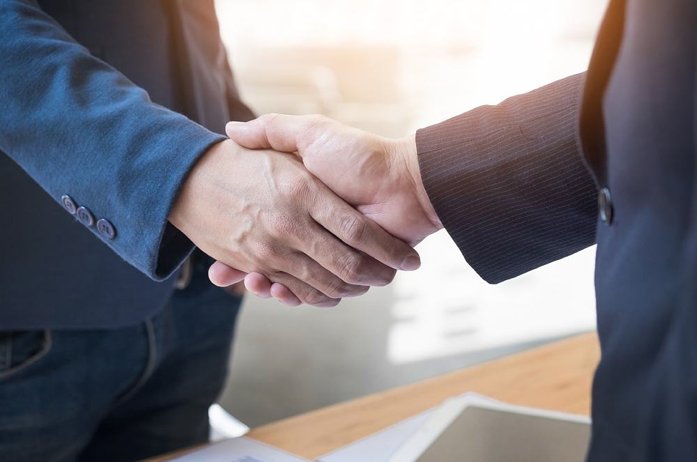 Gatilhos mentais de vendas: como conquistar clientes no mercado de imóveis de luxo?